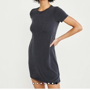 [A&F] Slim Pocket Tee Dress